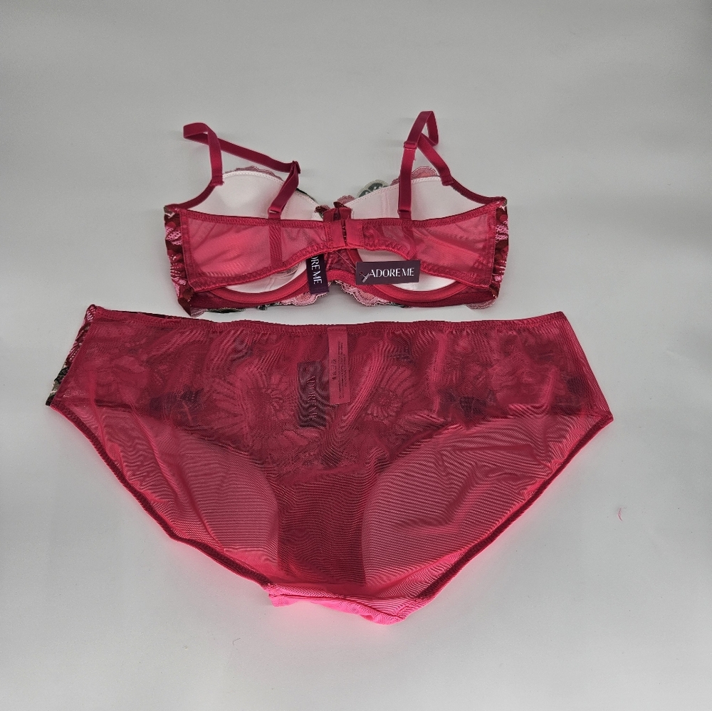 Adore Me Set - Picture 7 of 13